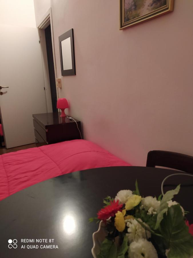 1Room In Milán Exteriér fotografie